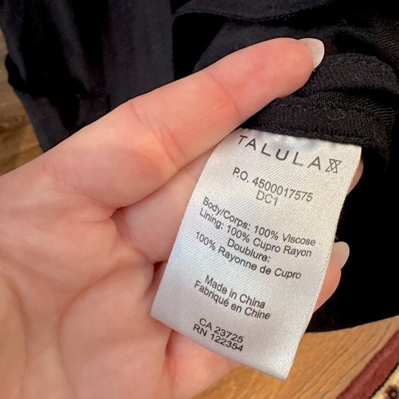 ARITZIA TALULA black blazer (size 2) - Picture 4 of 5